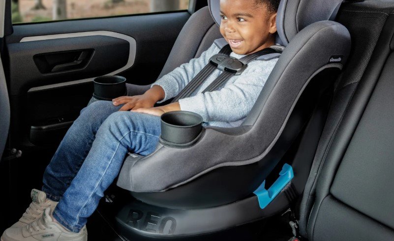 best 360 car seats for small cars